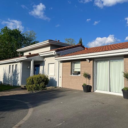 Gite Ben & Nad Proche Du Puy Dufou Saint-Aubin-des-Ormeaux Kültér fotó